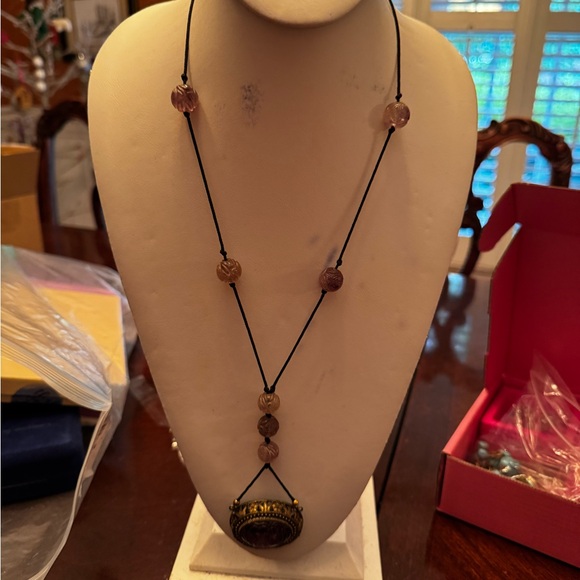 Antique Gold and Purple Amethyst Pendant Necklace - Picture 2 of 5